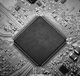 集成电路之痛 破解90%芯片依赖进口与核心技术的“锁喉”困境
